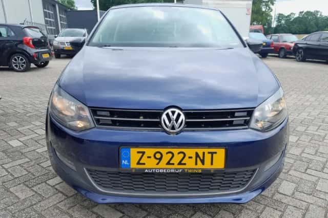 Volkswagen Polo (2012) thumbnail 3