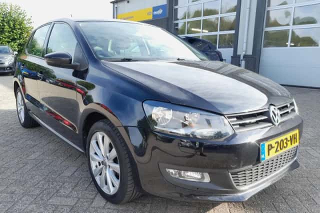 Volkswagen Polo (2009) thumbnail 1