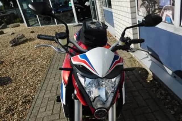 Honda CB (2017) thumbnail 6