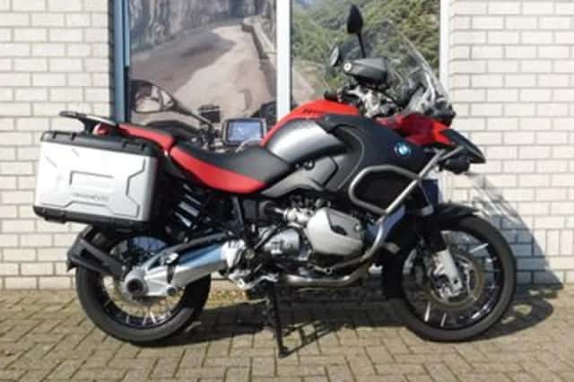 BMW R (2008) thumbnail 1