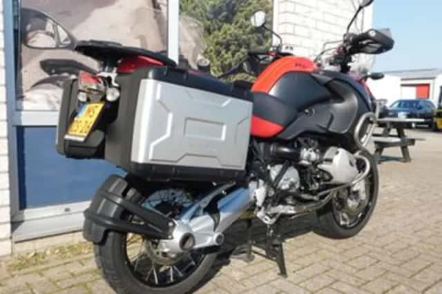 BMW R (2008) thumbnail 3
