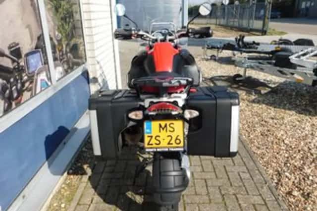 BMW R (2008) thumbnail 6