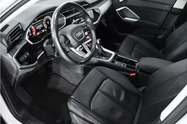 Audi Q3 (2024) thumbnail 5