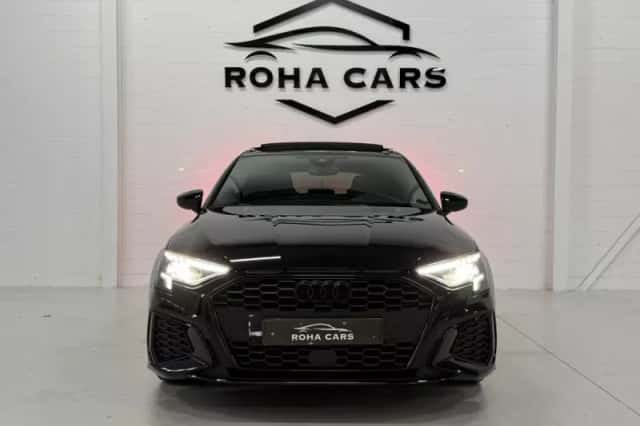 Audi A3 (2024) thumbnail 2