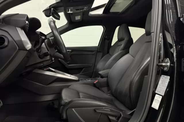 Audi A3 (2024) thumbnail 6