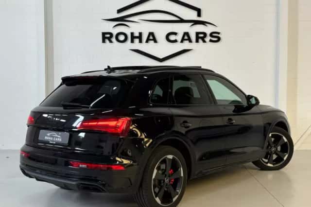 Audi Q5 (2021) thumbnail 4