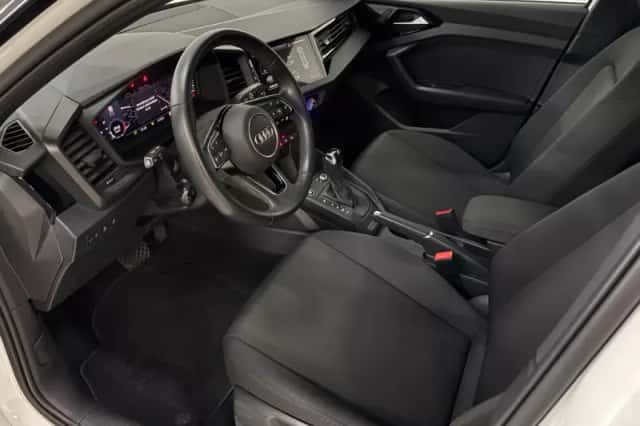 Audi A1 (2020) thumbnail 3