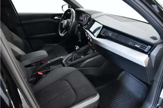 Audi A1 (2020) thumbnail 3