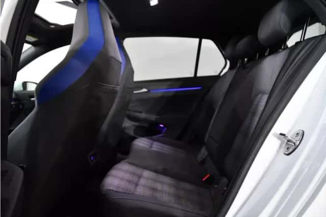 Volkswagen Golf (2020) thumbnail 6
