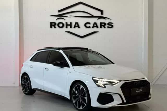 Audi A3 (2021) thumbnail 5
