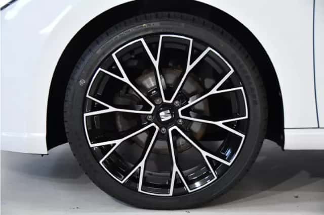 SEAT Ibiza (2021) thumbnail 2