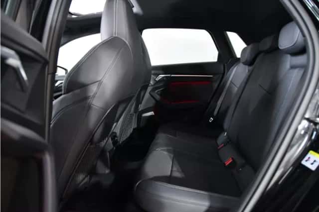 Audi A3 (2023) thumbnail 6