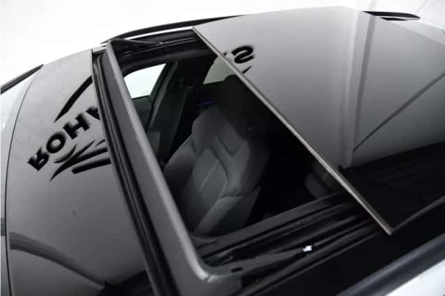 Audi A6 (2022) thumbnail 3