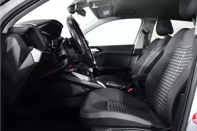 Audi A1 (2022) thumbnail 5