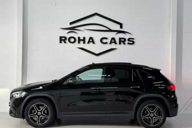 Mercedes-Benz GLA (2021) thumbnail 2