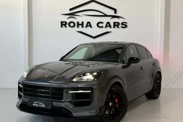 Porsche Cayenne (2023) thumbnail 1