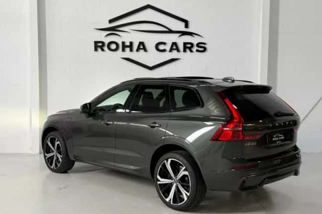 Volvo XC60 (2022) thumbnail 6