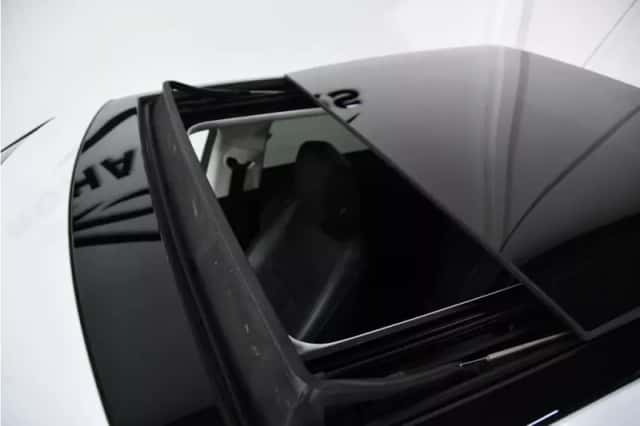 Land Rover Range Rover Evoque (2020) thumbnail 2