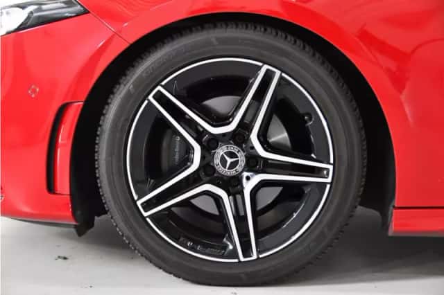 Mercedes-Benz A-Klasse (2019) thumbnail 3
