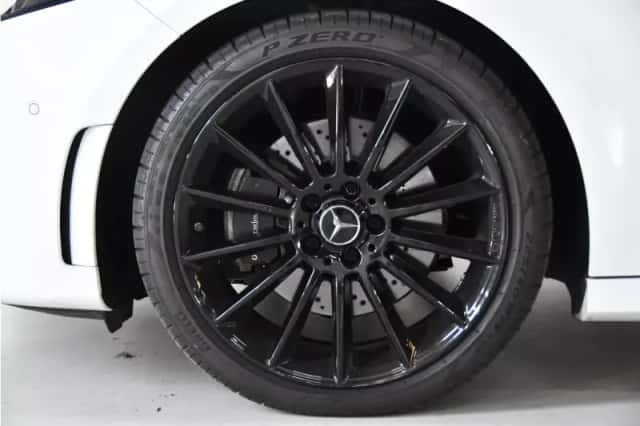 Mercedes-Benz A-Klasse (2020) thumbnail 3