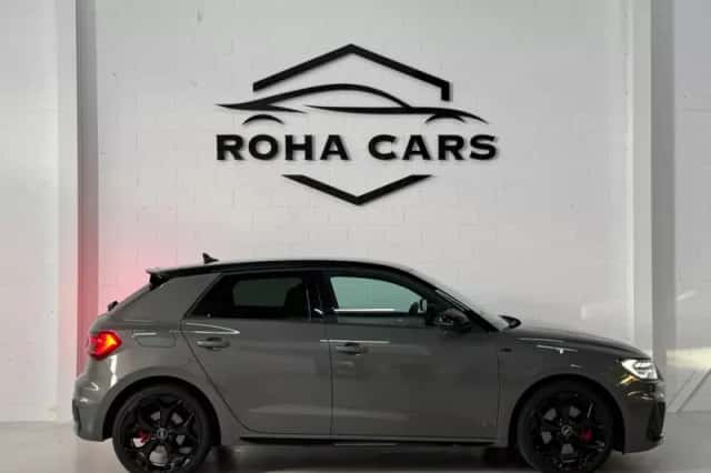 Audi A1 (2020) thumbnail 3