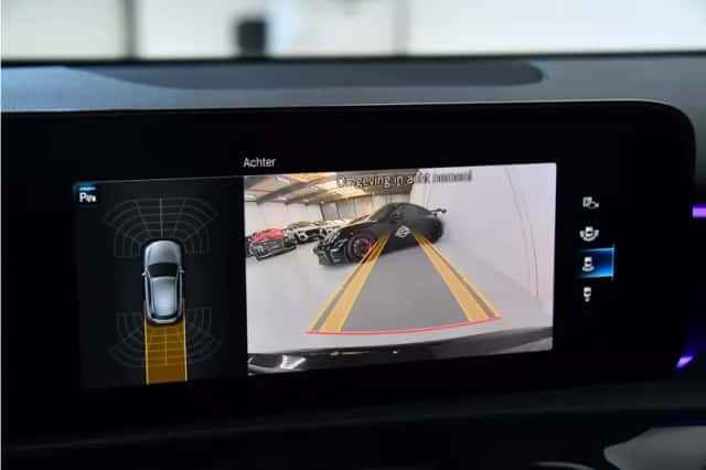 Mercedes-Benz A-Klasse (2020) thumbnail 3