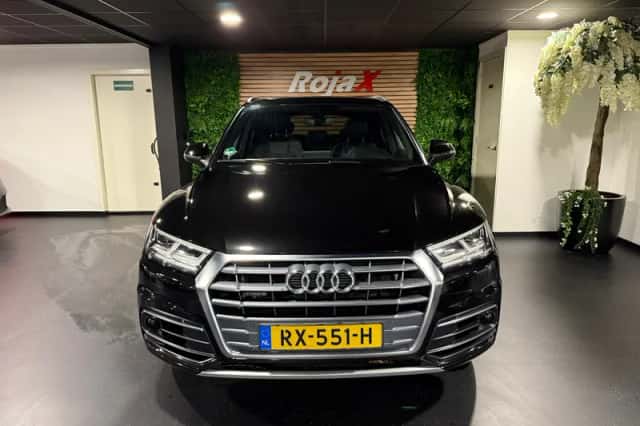 Audi Q5 (2017) thumbnail 3