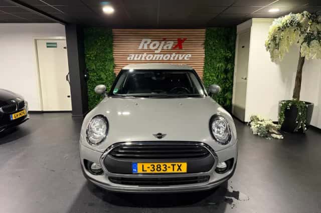 MINI Clubman (2018) thumbnail 3