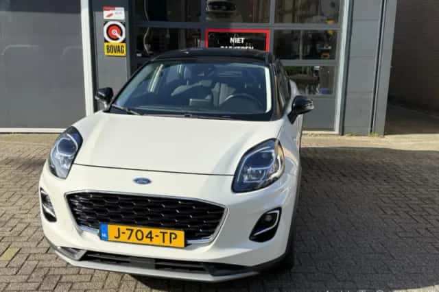 Ford Puma (2020) thumbnail 1