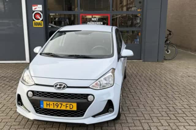 Hyundai i10 (2020) thumbnail 1