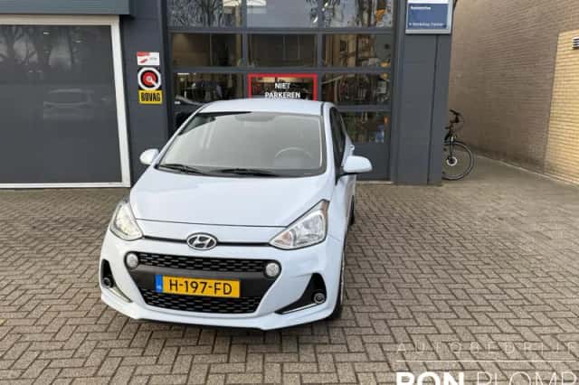 Hyundai i10 (2020) thumbnail 2