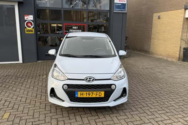 Hyundai i10 (2020) thumbnail 3