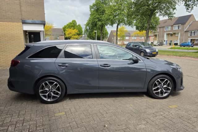 Kia Ceed (2021) thumbnail 6