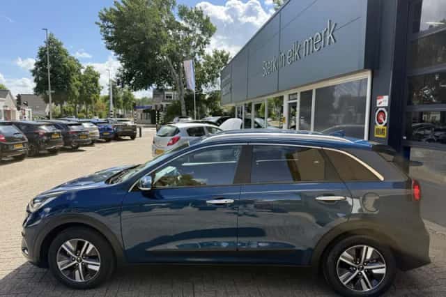 Kia Niro (2021) thumbnail 6