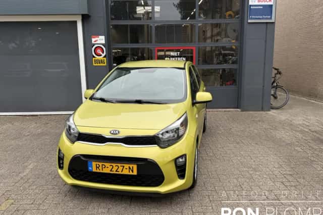 Kia Picanto (2018) thumbnail 2