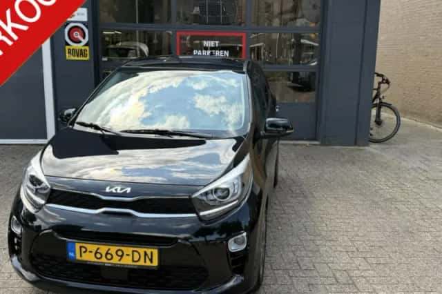 Kia Picanto (2022) thumbnail 1
