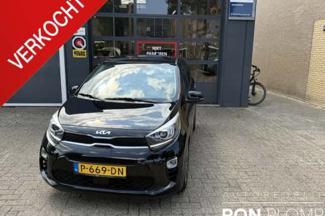 Kia Picanto (2022) thumbnail 2