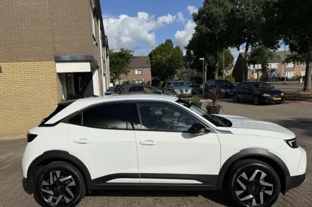 Opel Mokka (2022) thumbnail 5