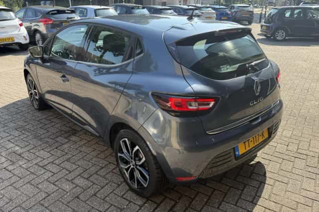 Renault Clio (2018) thumbnail 6