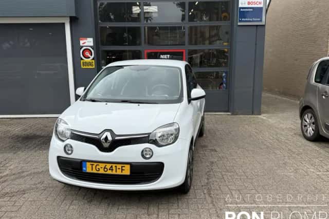Renault Twingo (2018) thumbnail 2