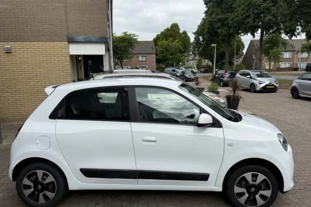 Renault Twingo (2018) thumbnail 5
