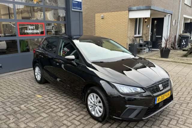 SEAT Ibiza (2022) thumbnail 4