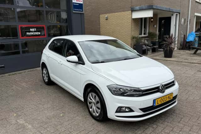 Volkswagen Polo (2021) thumbnail 4