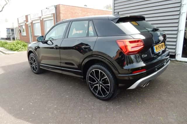 Audi Q2 (2020) thumbnail 6