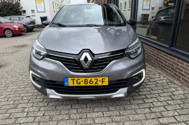 Renault Captur (0) thumbnail 2