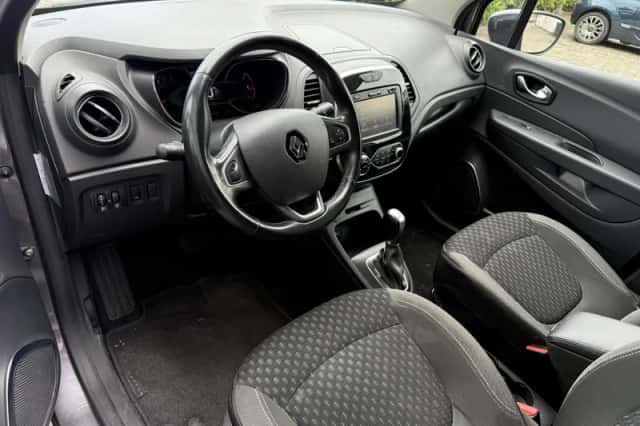 Renault Captur (0) thumbnail 6