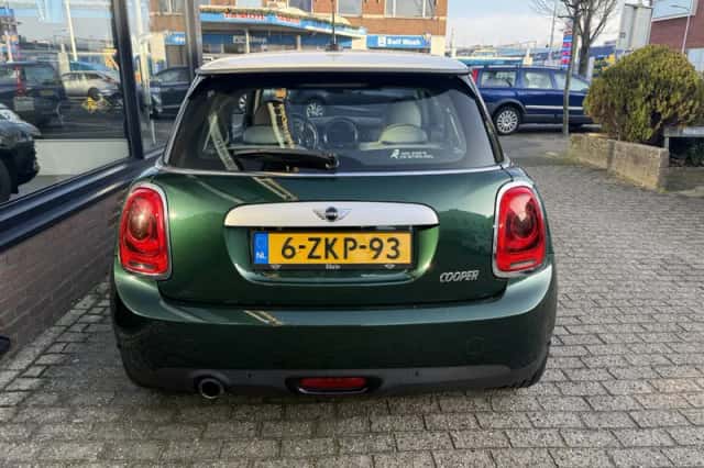 MINI  (2015) thumbnail 5