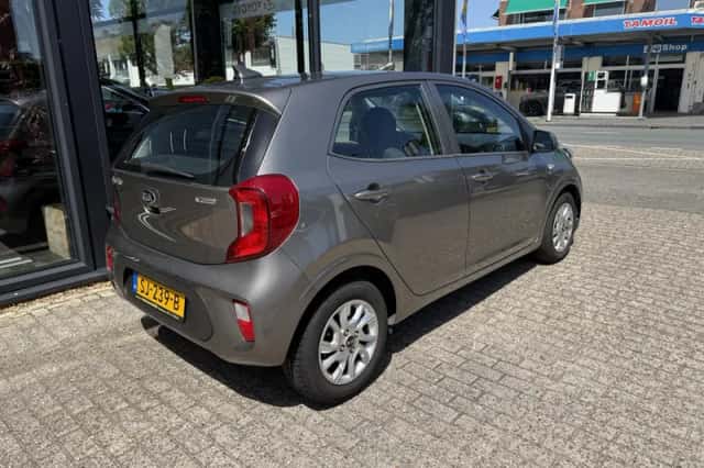 Kia Picanto (0) thumbnail 4