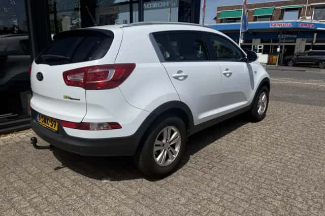 Kia Sportage (0) thumbnail 4