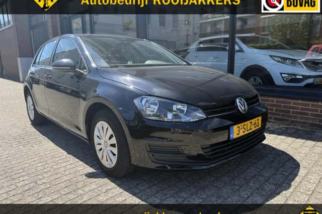 Volkswagen Golf (0) thumbnail 1